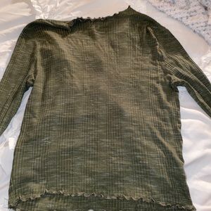 Green Long Sleeve Shirt Ruffles